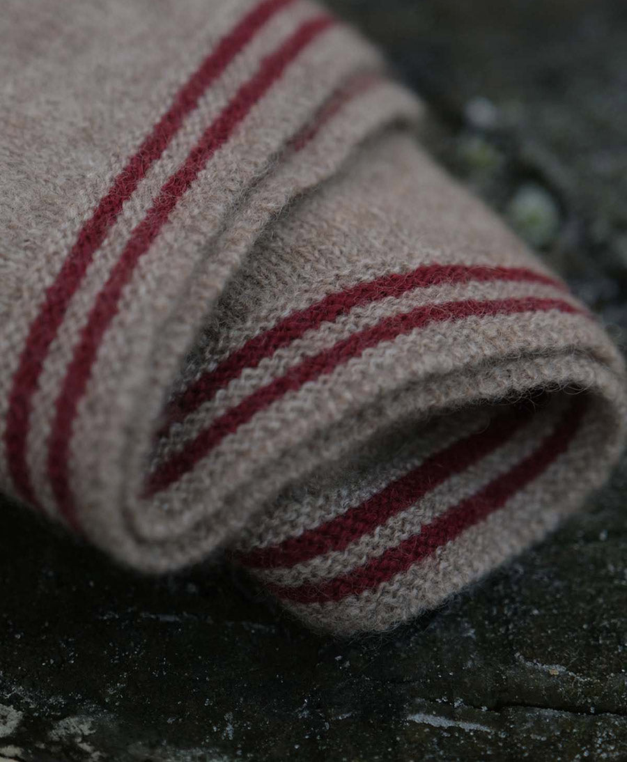 Kleiner Gestrickter Schal / Foulard aus Kaschmir - Beige / Rot