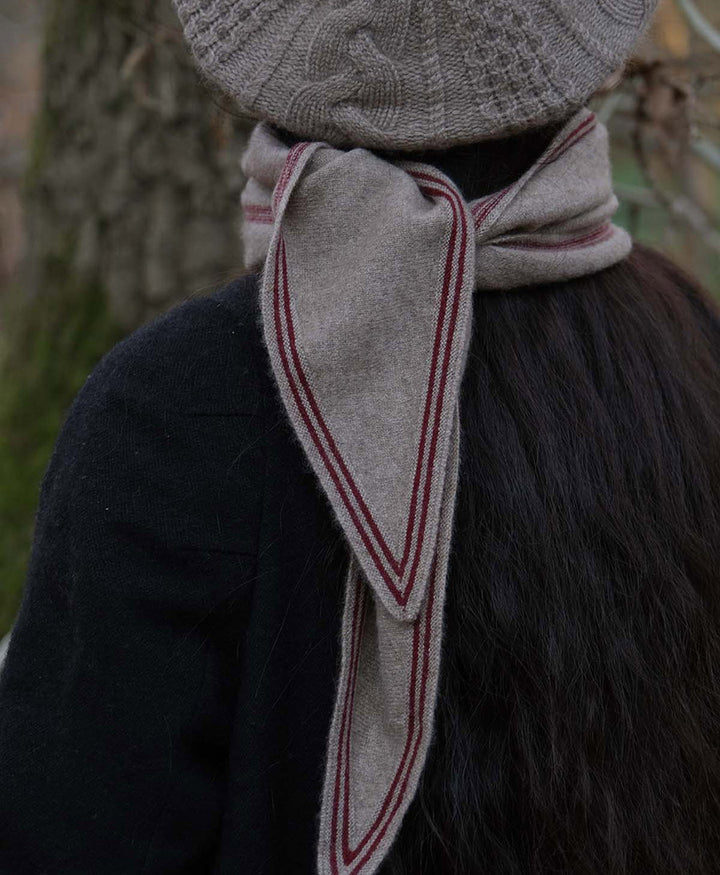 Kleiner Gestrickter Schal / Foulard aus Kaschmir - Beige / Rot