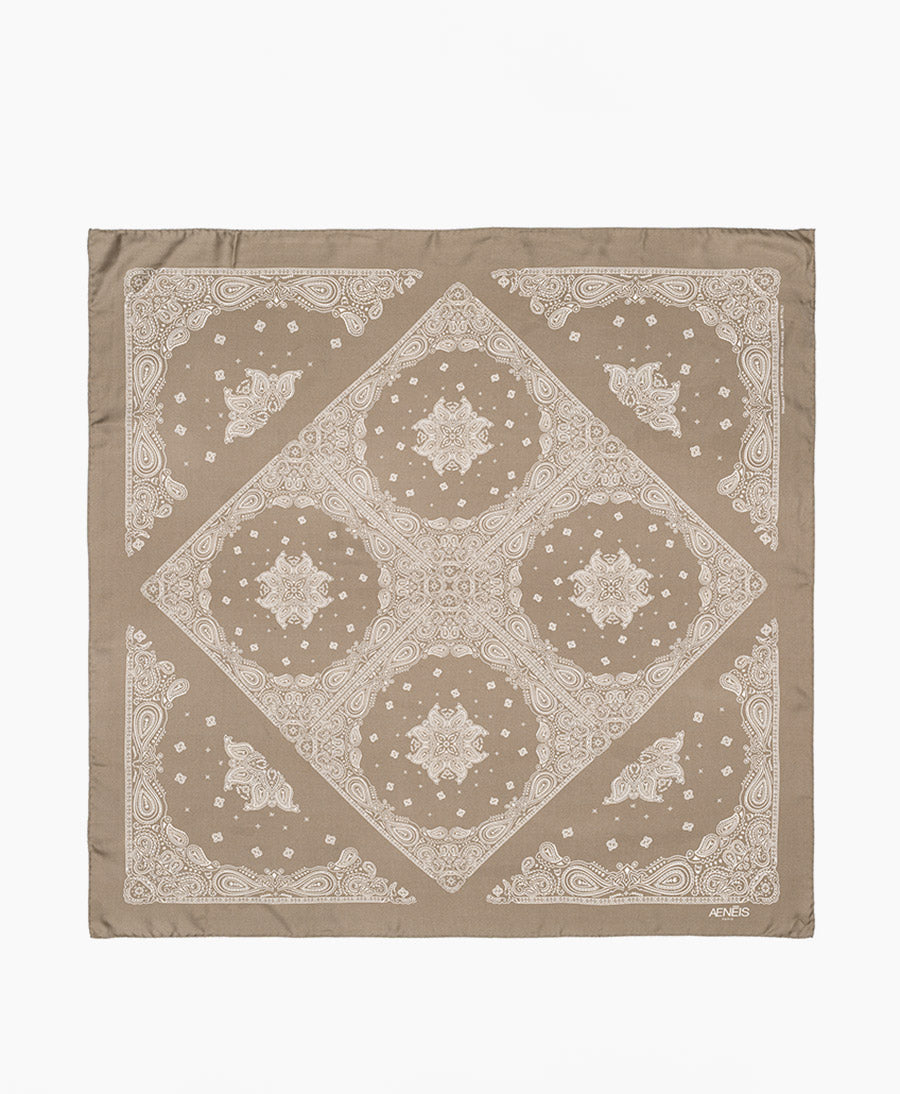 Grosses Seiden-Foulard "Minimal Bandana Silk Scarf" - Taupe