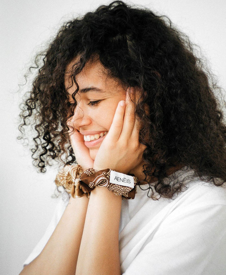 Scrunchie aus Seide "Minimal Bandana Silk Scrunchie" - Sienna