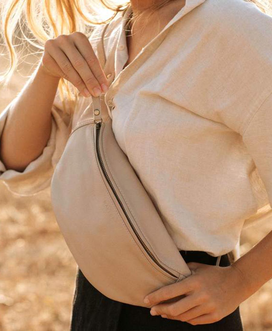 Bauchtasche aus Leder "The Atlas Cream" - Secondhand - MANDRN - clomes