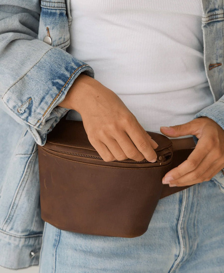 Bauchtasche aus Leder - The Remy Saddle - MANDRN - clomes