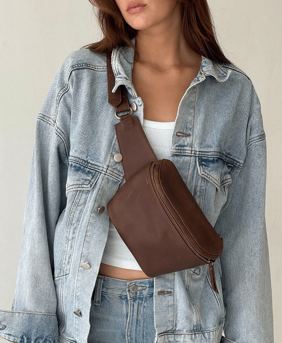 Bauchtasche aus Leder - The Remy Saddle - MANDRN - clomes