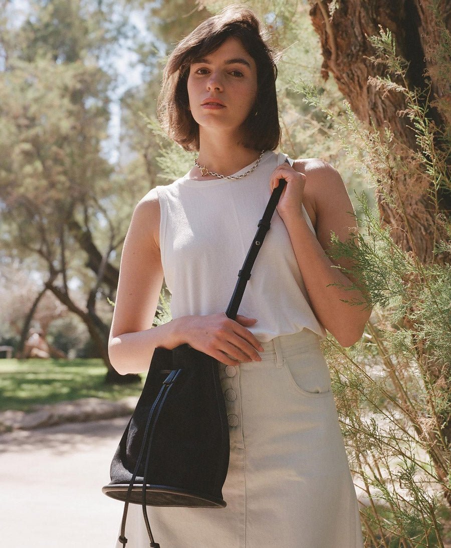 Bucket Bag aus Leder "Dli" - Velvet - Schwarz - Balagan - clomes