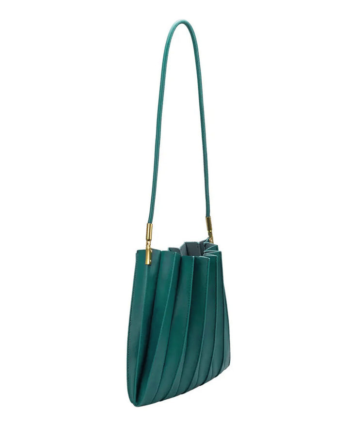 Plissierte Schultertasche CARRIE aus veganem Leder - Petrol