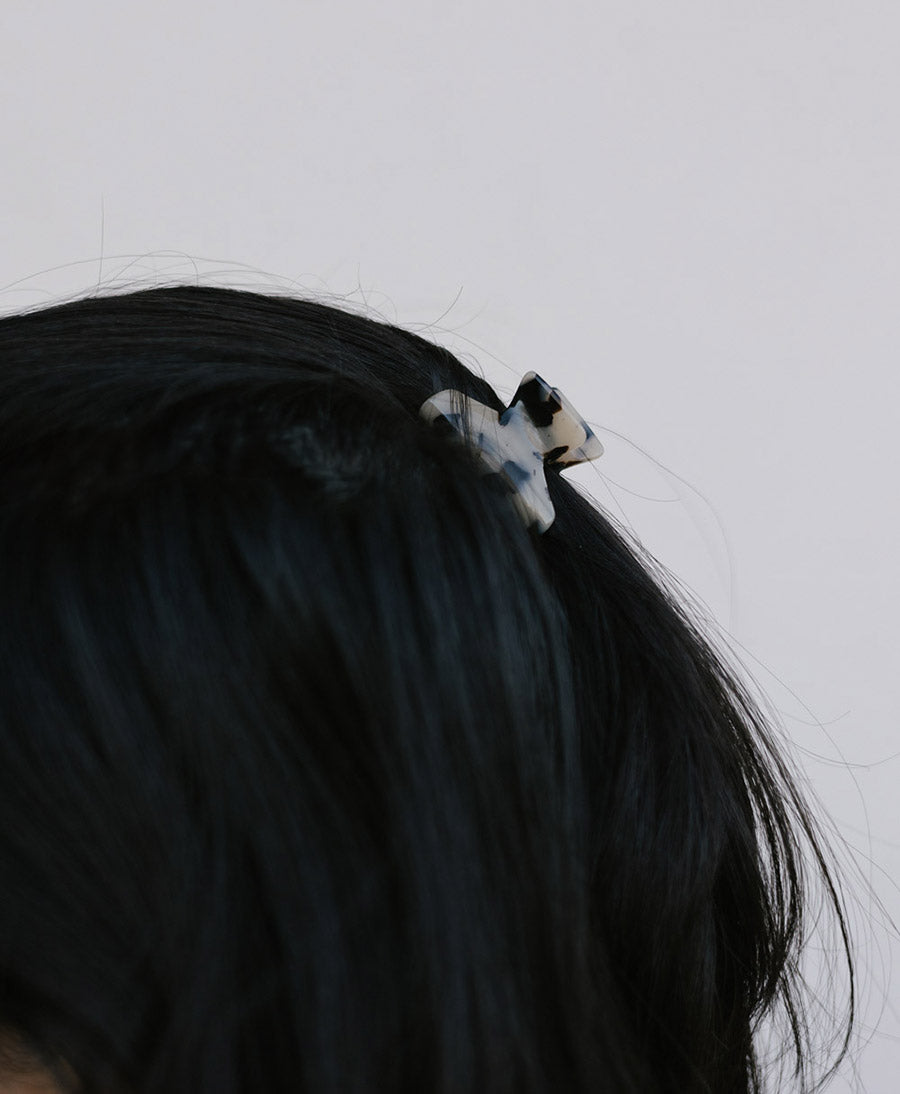 Mini Haarklammer JEANNE aus Acetat - Helles Tortoise