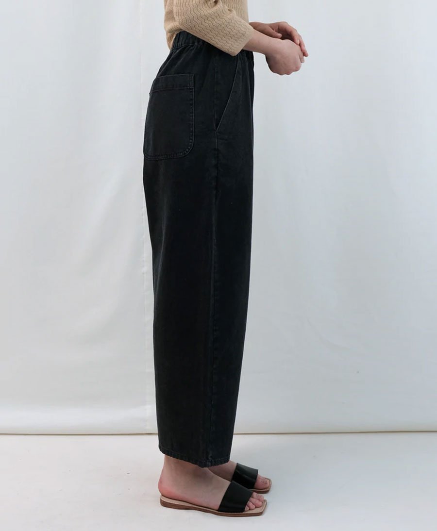 Denimhose - Faded Black Barrel Pant - Micaela Greg - clomes