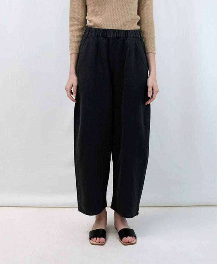 Denimhose - Faded Black Barrel Pant - Micaela Greg - clomes