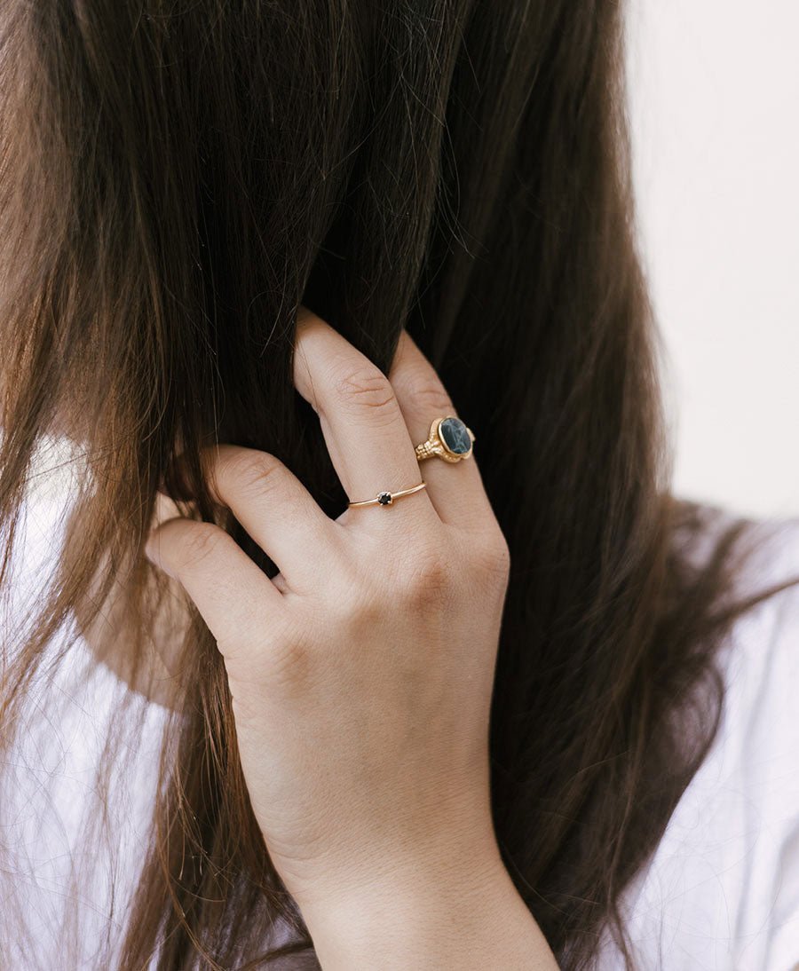 Fingerring mit eingefasstem Stein - Laisser - MIMI ET TOI - clomes