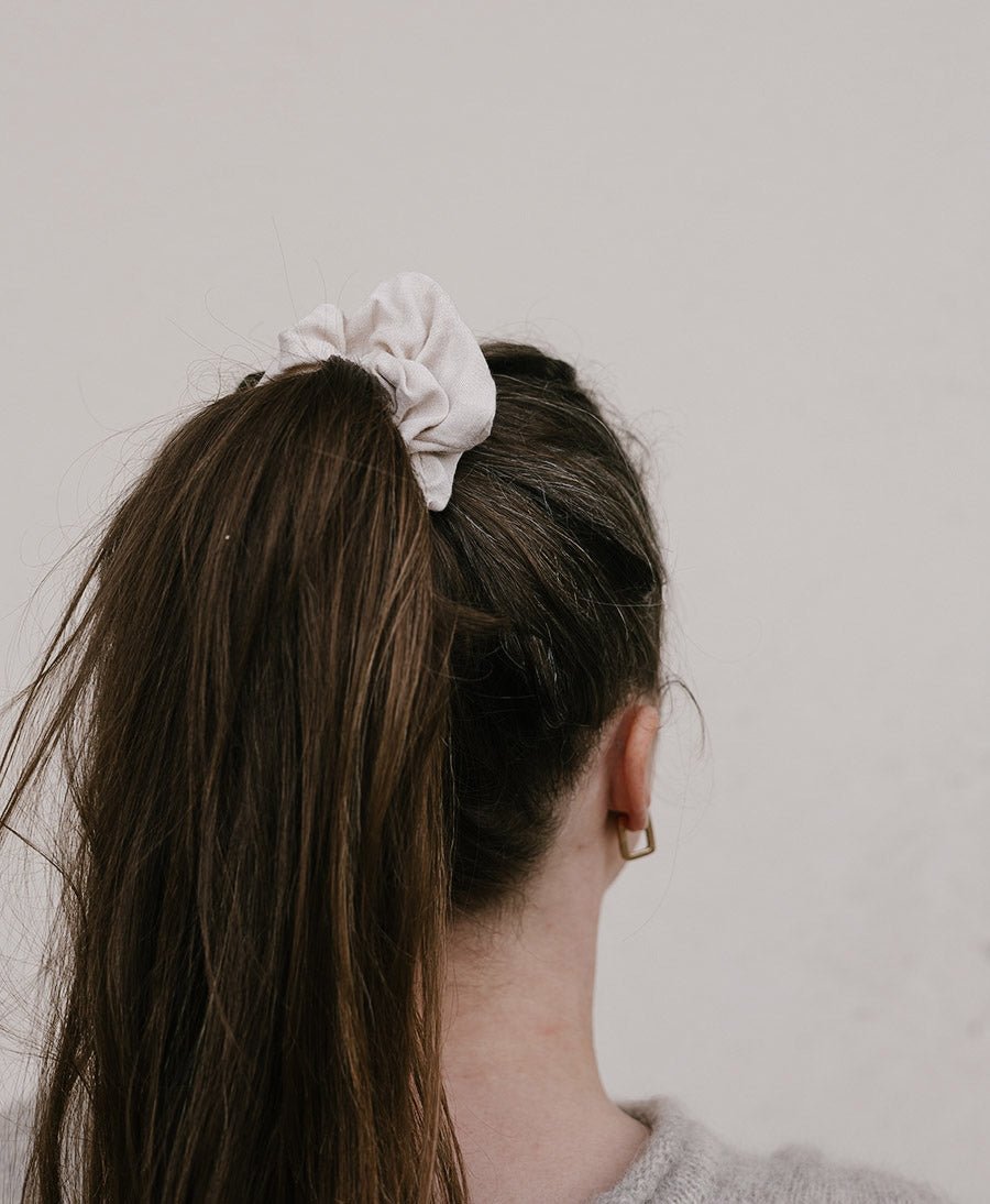 Grosses Scrunchie aus Seide / Lyocell - Puder - Clomes - clomes
