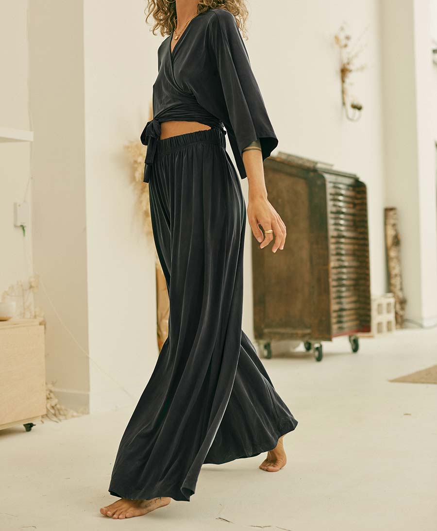 Dunkelgrauer Jumpsuit von Cossac (S) - Secondhand