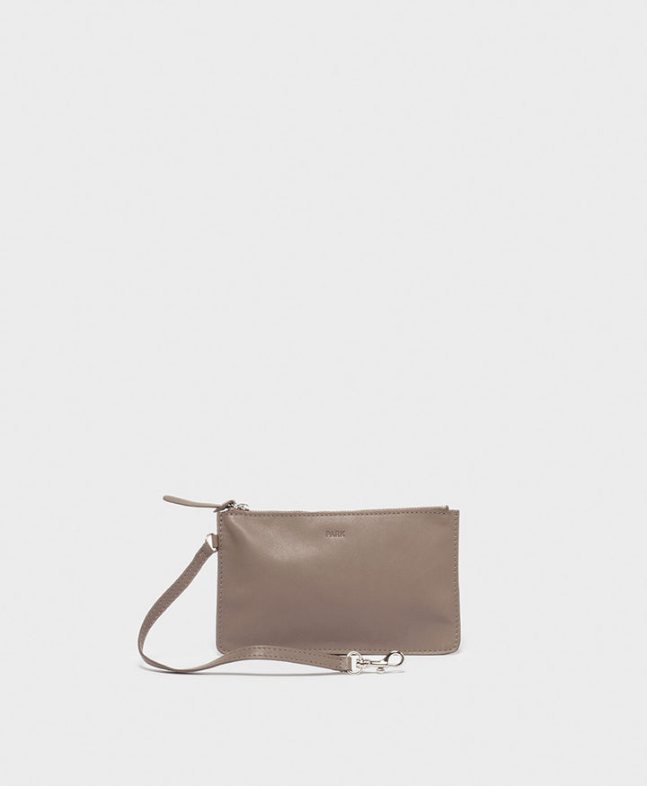 Mittelgrosse Knot Bag aus weichem Leder - Clay