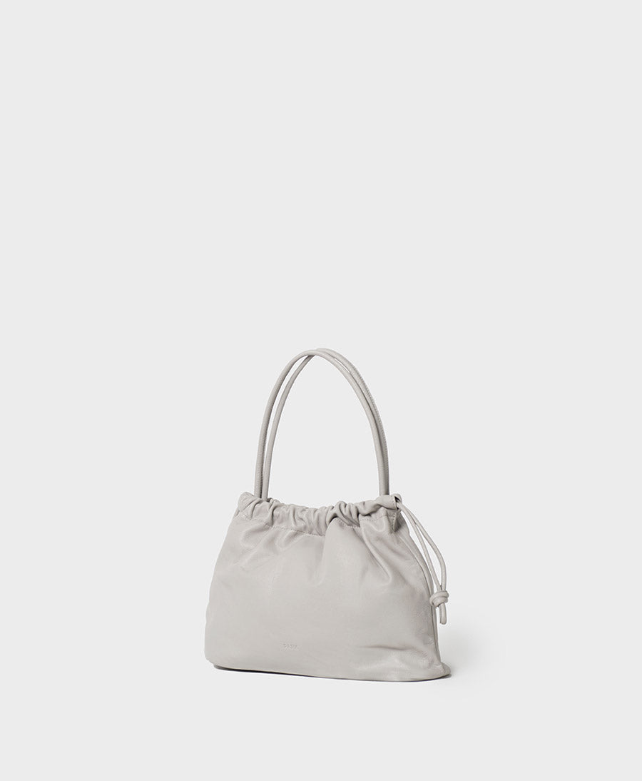 Mittelgrosse Knot Bag aus weichem Leder - Perla