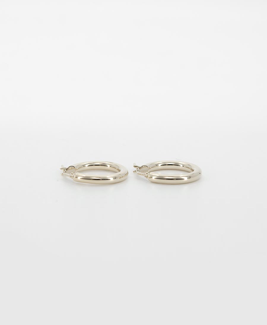 Klassische Creolen VIDA 20mm mit Klappverschluss - Sterling Silber - Clomes - clomes