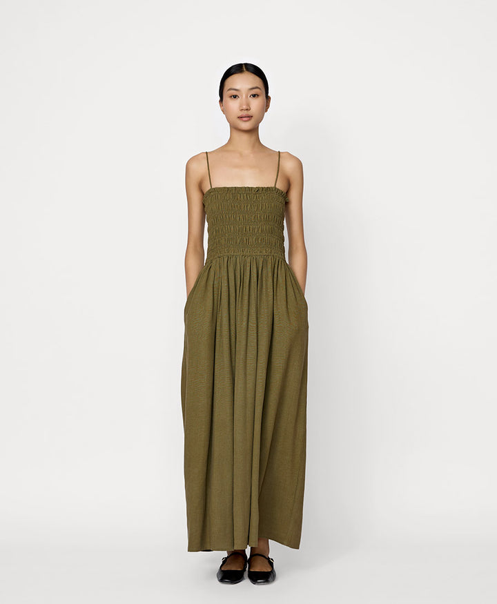Langes Kleid aus Seide - Olivgrün