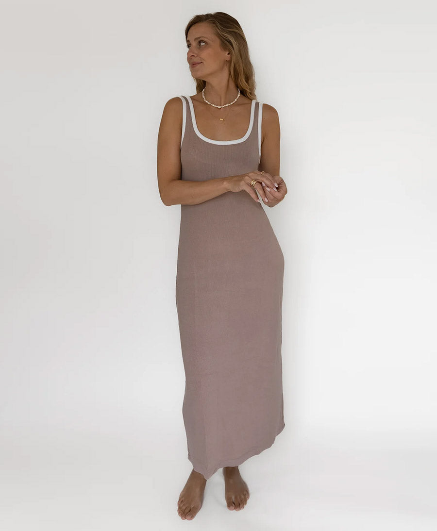 Kleid MIIA RIB DRESS - Taupe