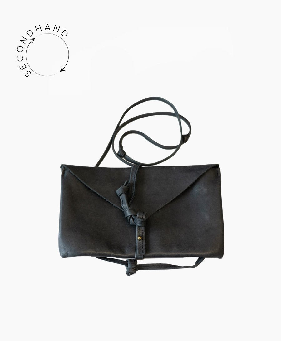 Kleine Tasche "Volar" aus schwarzem Leder von Tigre de Salon - Secondhand - Tigre de Salon - clomes