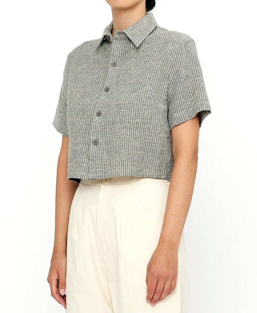 Kurzarmbluse Short Sleeves Cropped - Dark Stripes - 7115 by Szeki - clomes