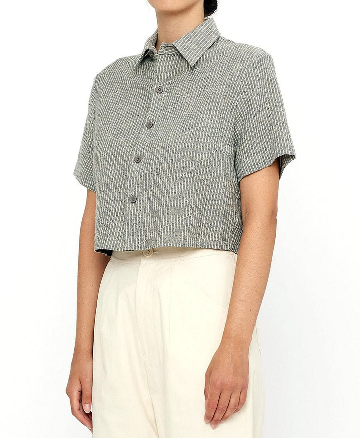 Kurzarmbluse Short Sleeves Cropped - Dark Stripes - 7115 by Szeki - clomes