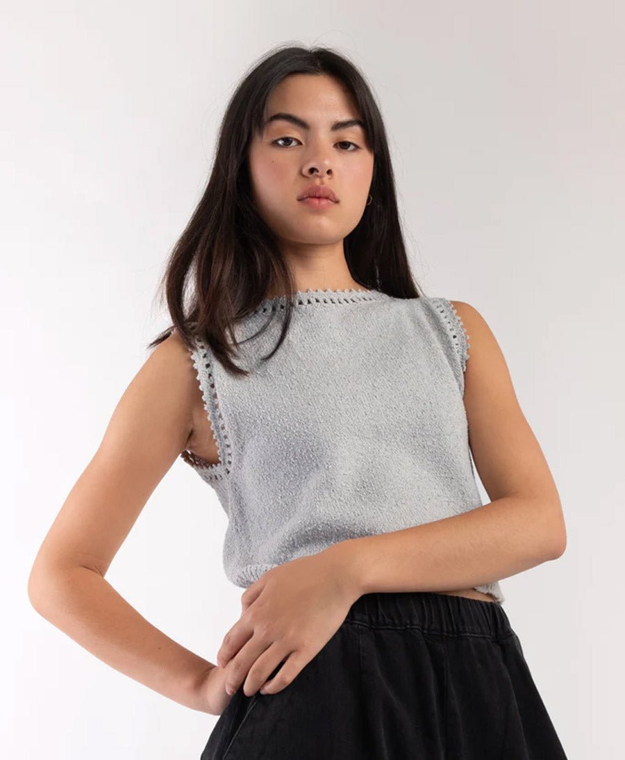 Kurzes Stricktop Boucle Tank - Cloud - Micaela Greg - clomes
