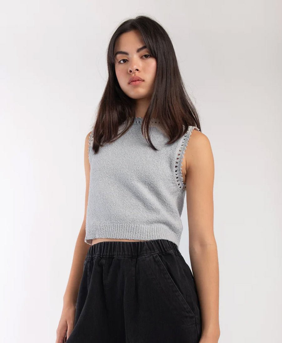Kurzes Stricktop Boucle Tank - Cloud - Micaela Greg - clomes