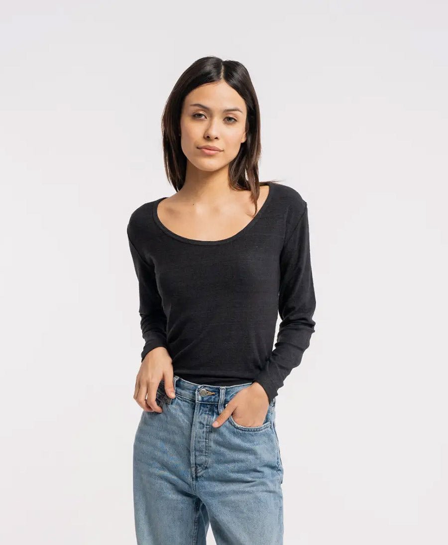 Langarm - Shirt aus Seide - Schwarz - LAUDE the Label - clomes