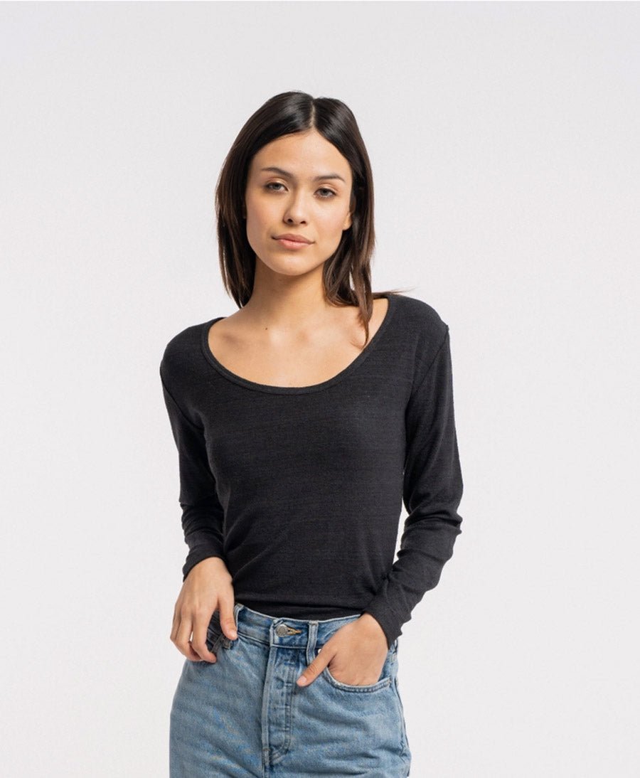 Langarm - Shirt aus Seide - Schwarz - LAUDE the Label - clomes