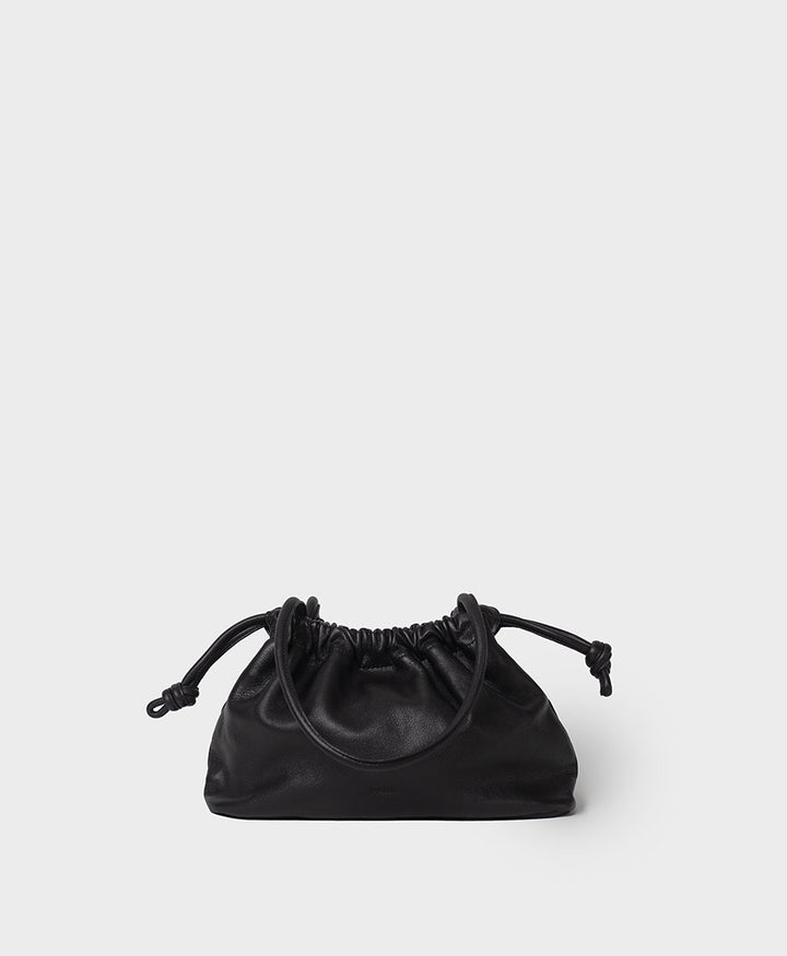Kleine Knot Bag aus weichem Leder - Schwarz