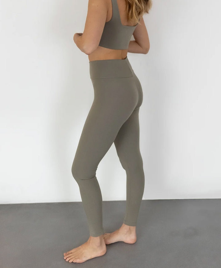 Leggings MOLY aus Lyocell Tencel - Olivgrün