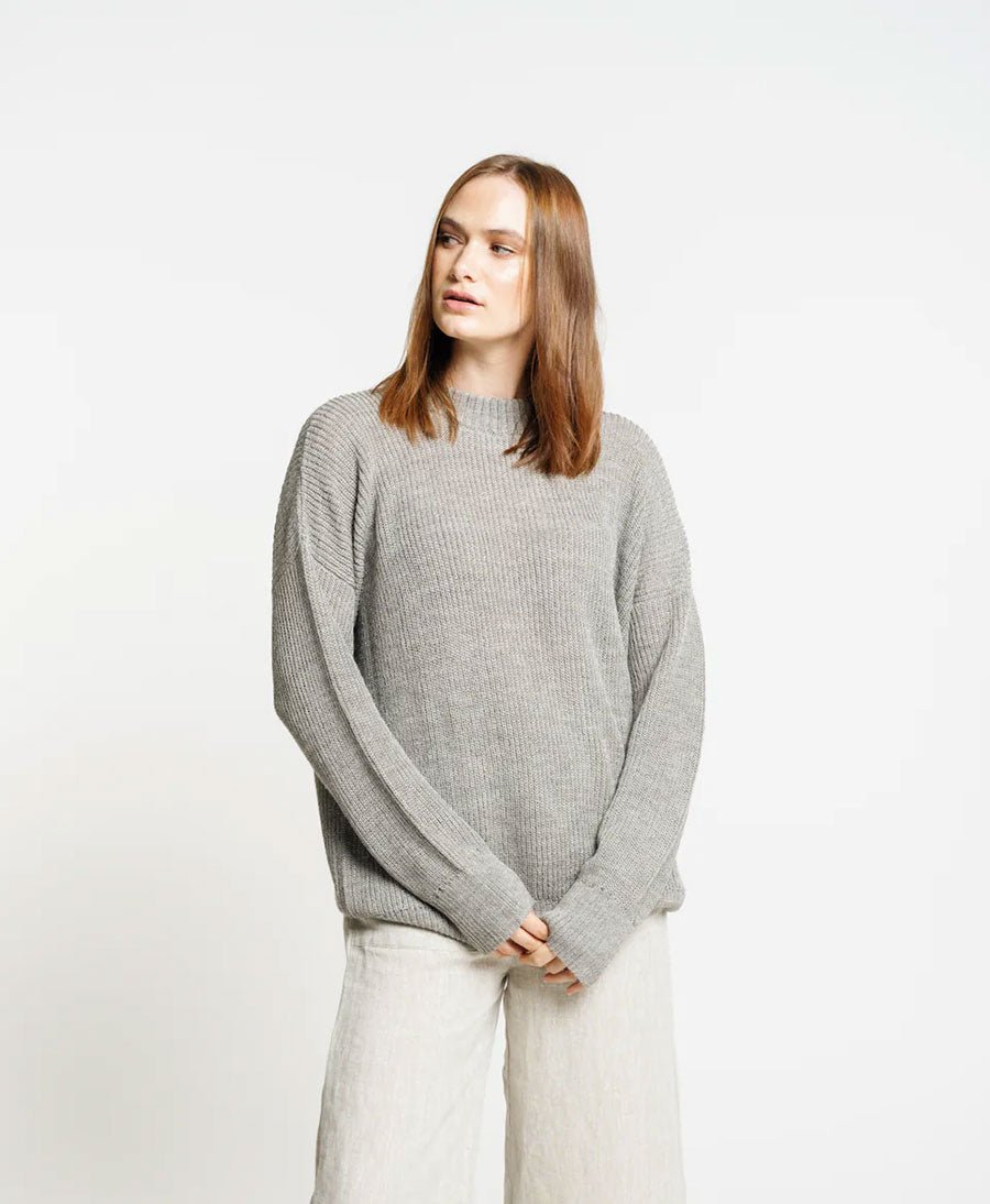 Leichter Strickpullover aus Alpakawolle & Seide - Grau - LAUDE the Label - clomes