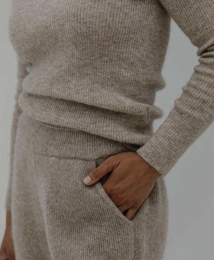 Marin Rib Top aus Alpakawolle - Beige - BARE Knitwear - clomes