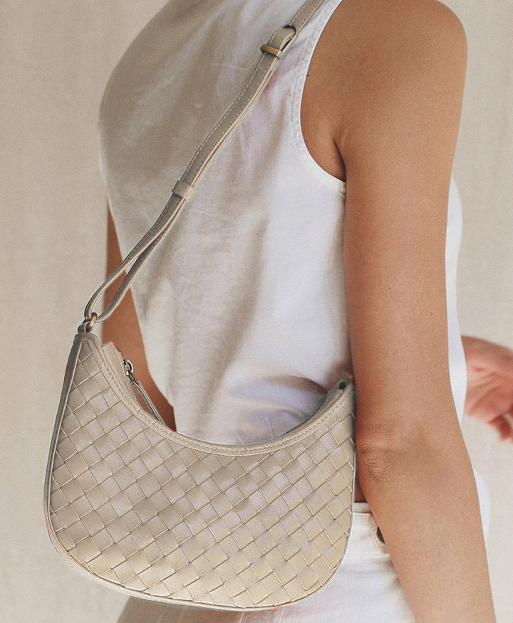 Gewebte Umhängetasche "Mini Sling" - Carré Weave Cream