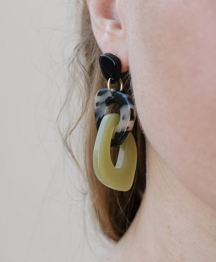 Ohrringe ANIKA aus Acetat - Kiwi - Clomes - clomes
