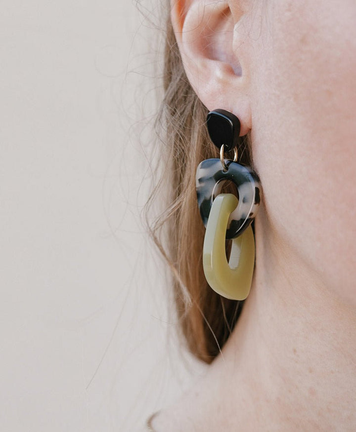Ohrringe ANIKA aus Acetat - Kiwi - Clomes - clomes