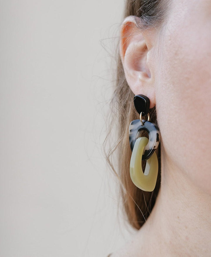 Ohrringe ANIKA aus Acetat - Kiwi - Clomes - clomes