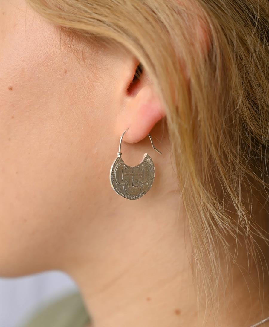 Ohrringe Silber "Tesoro Coin Hoop Earrings" - Wild Fawn - clomes