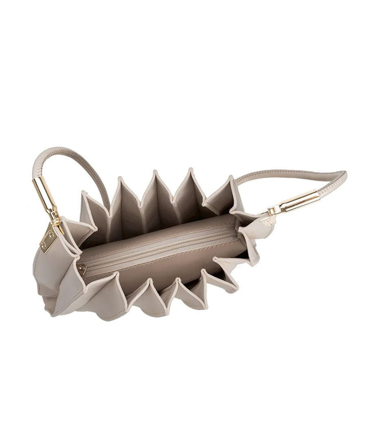Plissierte Schultertasche CARRIE aus veganem Leder - Bone - Melie Bianco - clomes