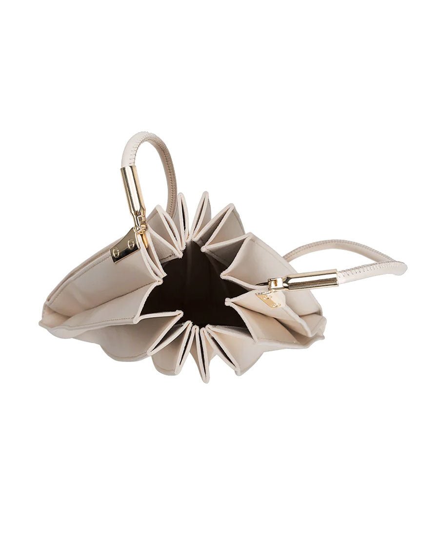 Plissierte Schultertasche CARRIE aus veganem Leder - Bone - Melie Bianco - clomes