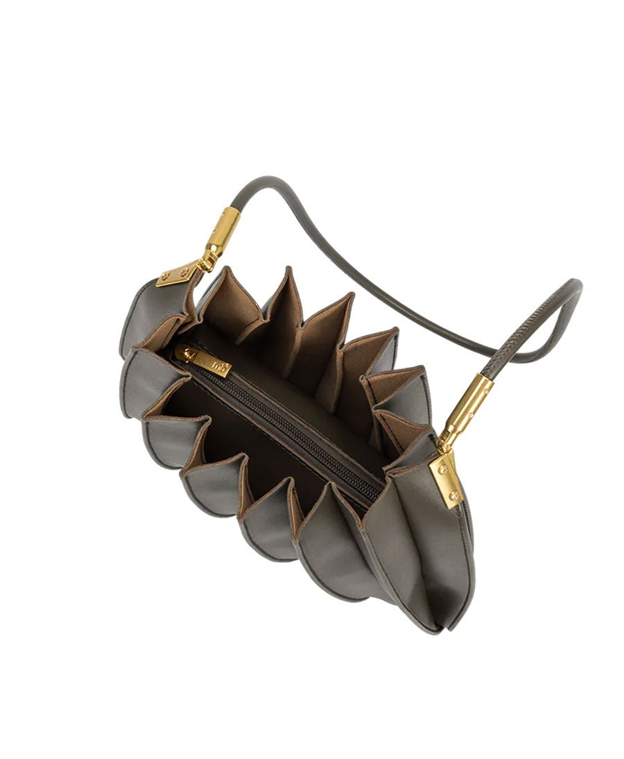Plissierte Schultertasche CARRIE aus veganem Leder - Olivgrün - Melie Bianco - clomes