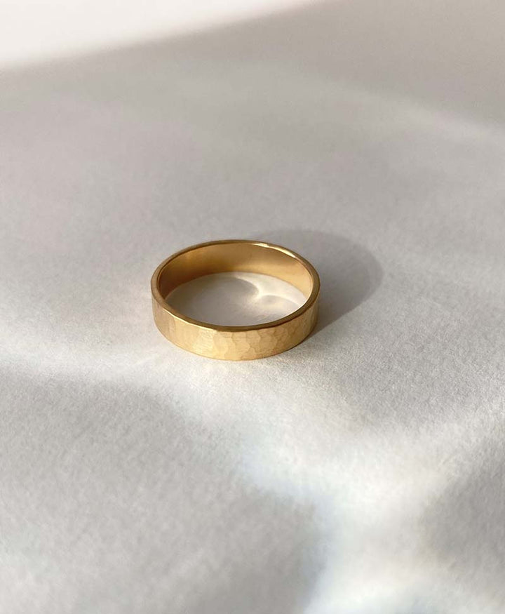 Ring "ISIA" big vergoldet - BAIUSHKI - clomes