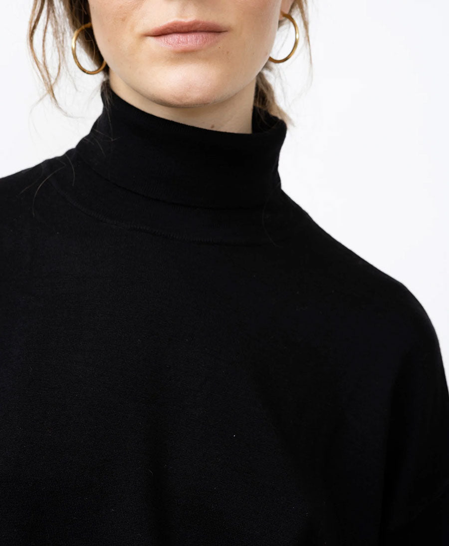 Rollkragenpullover PETRA - Schwarz - JUNGLE FOLK - clomes