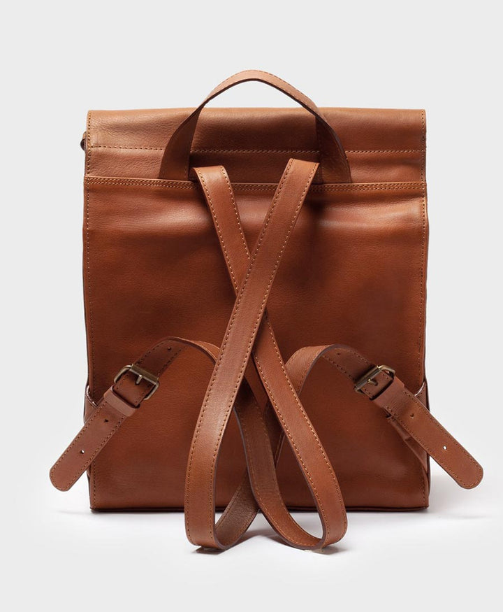 Schlichter Lederrucksack mit Reissverschluss - Braun - PARK - clomes