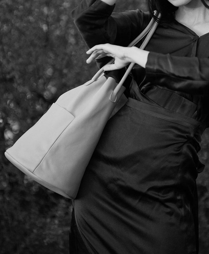 Schultertasche BARREL - Leder, creme - Are Studio - clomes