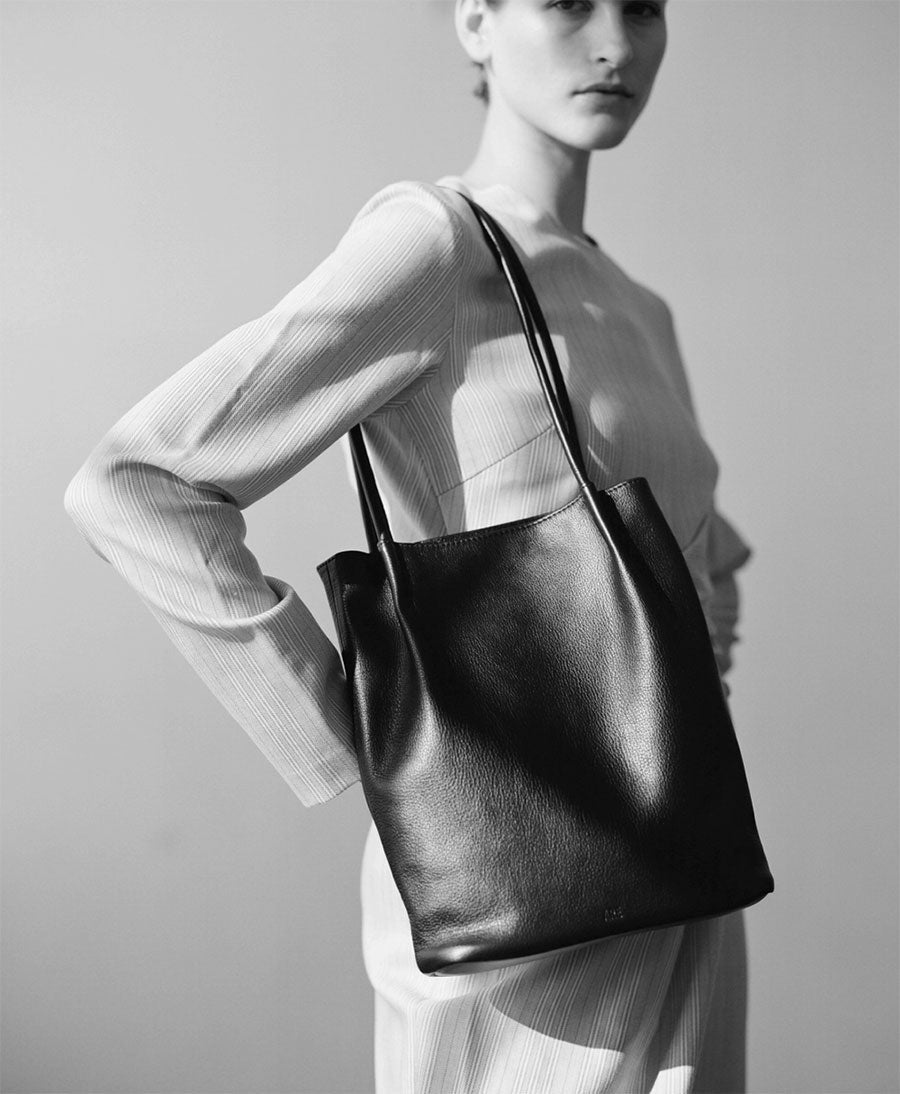 Schultertasche FRANCES - Leder, schwarz - Are Studio - clomes