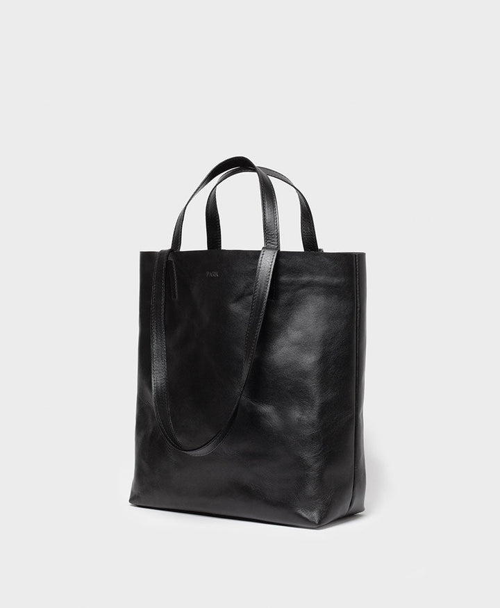 Schultertasche / Tragetasche SMALL Tote Bag aus schwarzem Leder - PARK - clomes