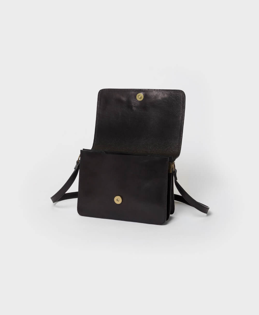 Schwarze Crossbody Bag aus Leder von PARK - Secondhand - PARK - clomes