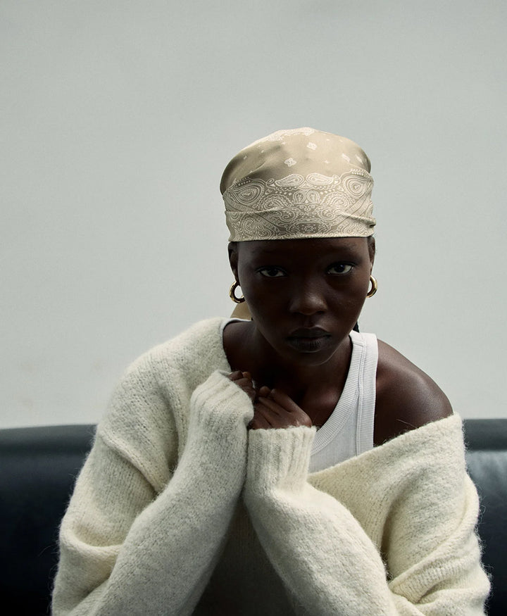 Seiden-Foulard "Minimal Bandana Silk Scarf" - Taupe