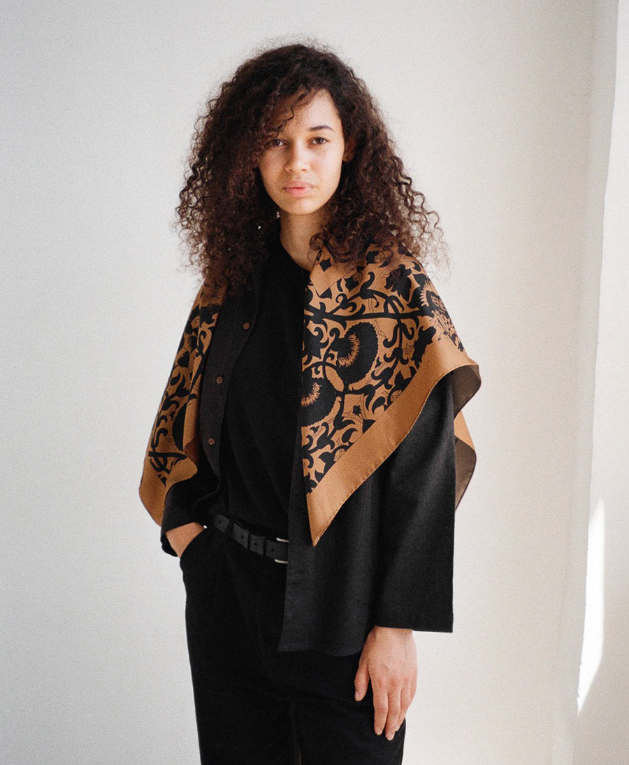 Grosses Seiden-Foulard "Mur Floral Silk Scarf" - Marron