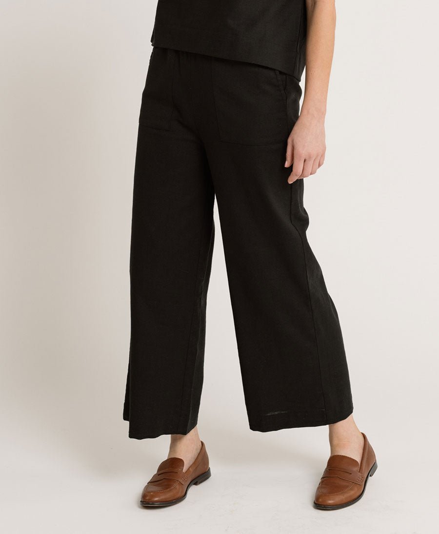 Stoffhose aus Bio - Baumwolle - Schwarz - LAUDE the Label - clomes