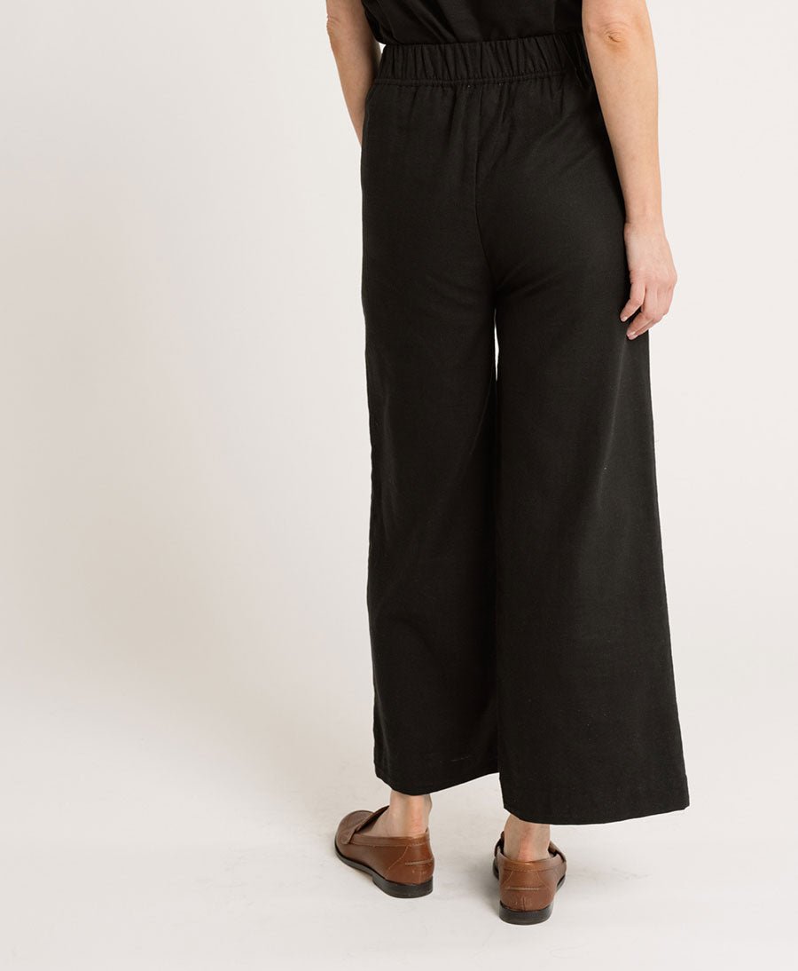 Stoffhose aus Bio - Baumwolle - Schwarz - LAUDE the Label - clomes